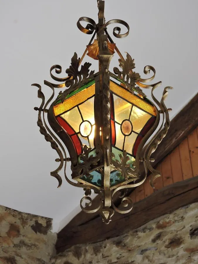 Gite La Fenial Montredon-Labessonnié 0*,  فرنسا